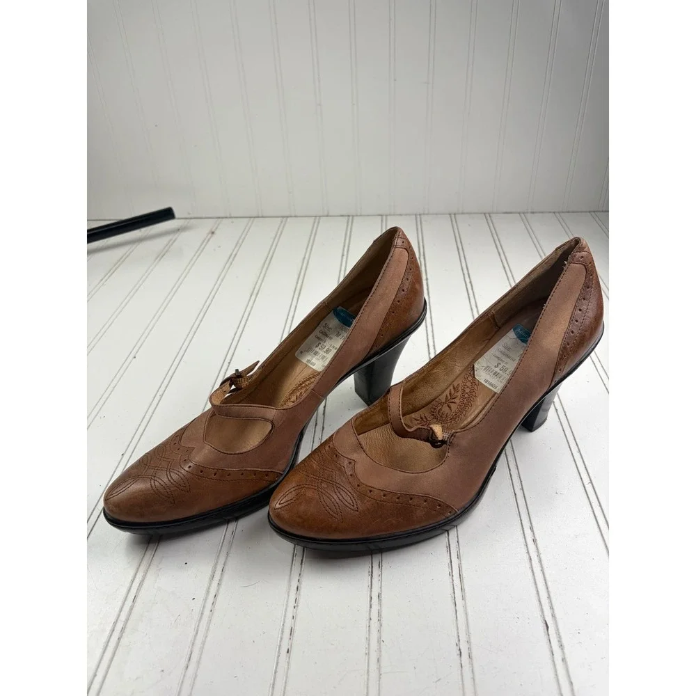 Sofft Vintage Y2K Brown Leather Mary Jane Block Heel Pumps Women's Size 11M